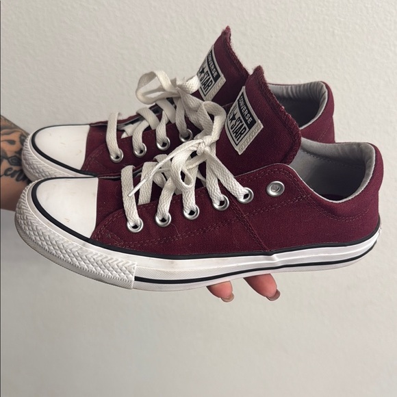 Converse Maroon Low-Top Sneakers - Picture 5 of 6